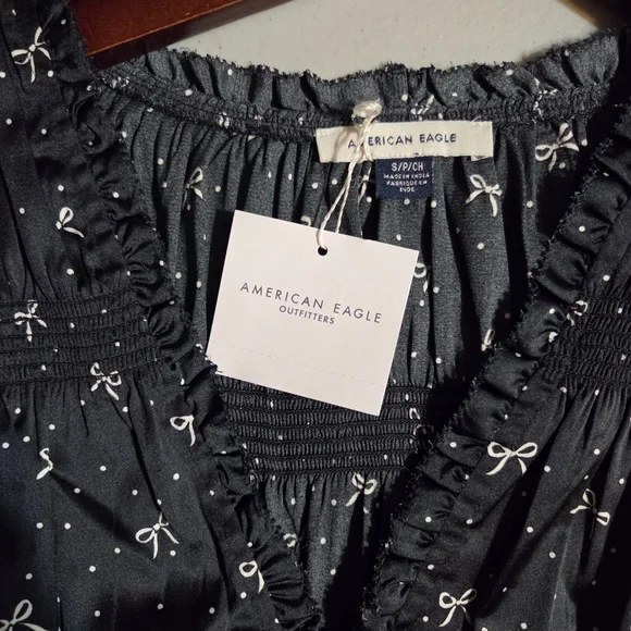 NWT American Eagle Bow Print Tie Top Small Black Spring Blouse Romantic Vest - Picture 10 of 13